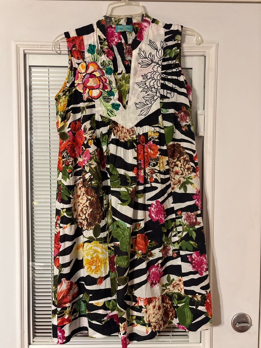 Sleeveless Floral Zebra-Print Casual Dress - Black & Multicolor